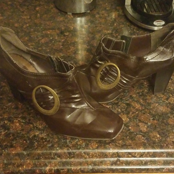 Boots - Picture 1 of 4